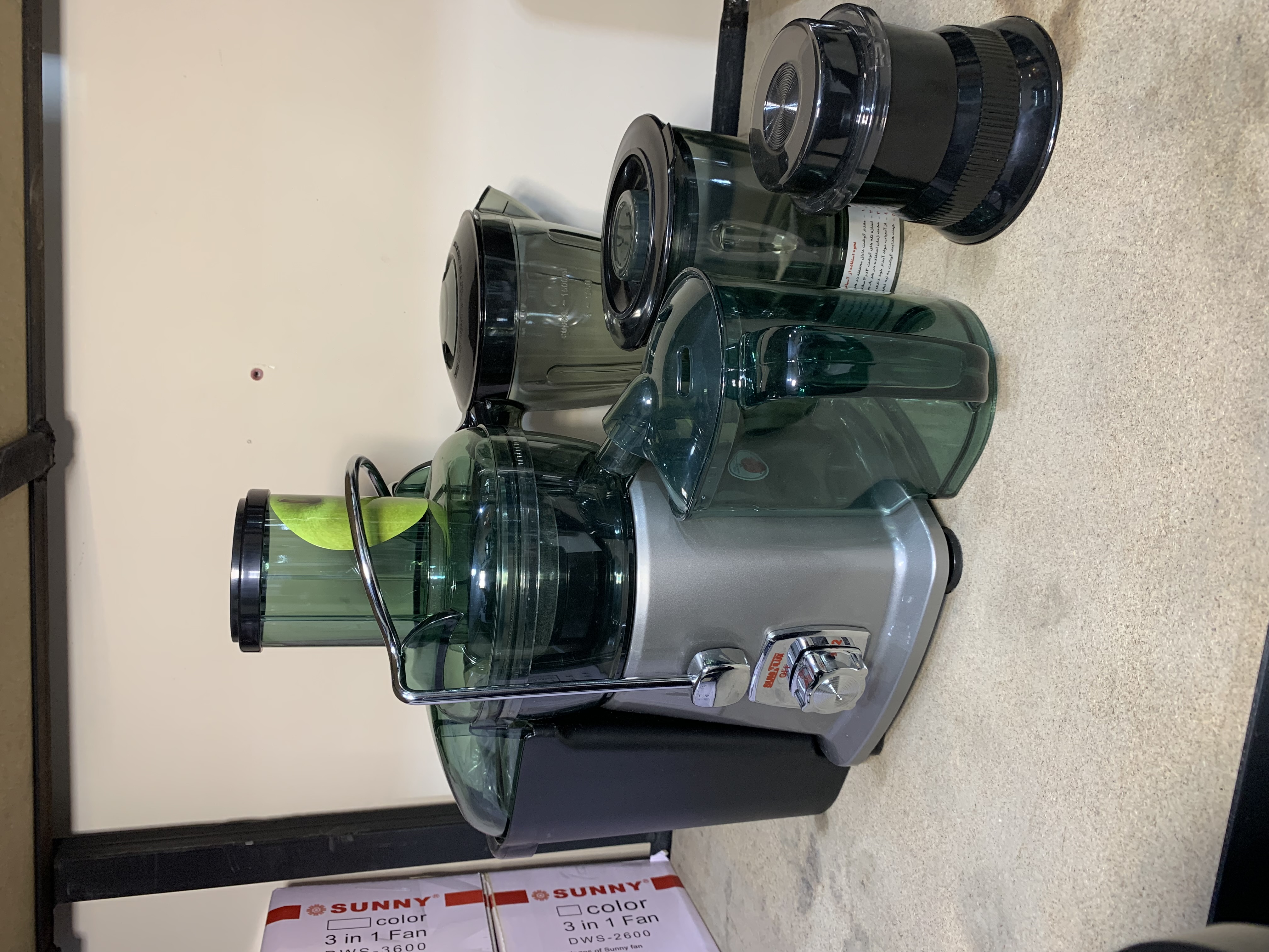 آبمیوه‌گیری ۴ کاره سانلوکس مدل JB-4000S