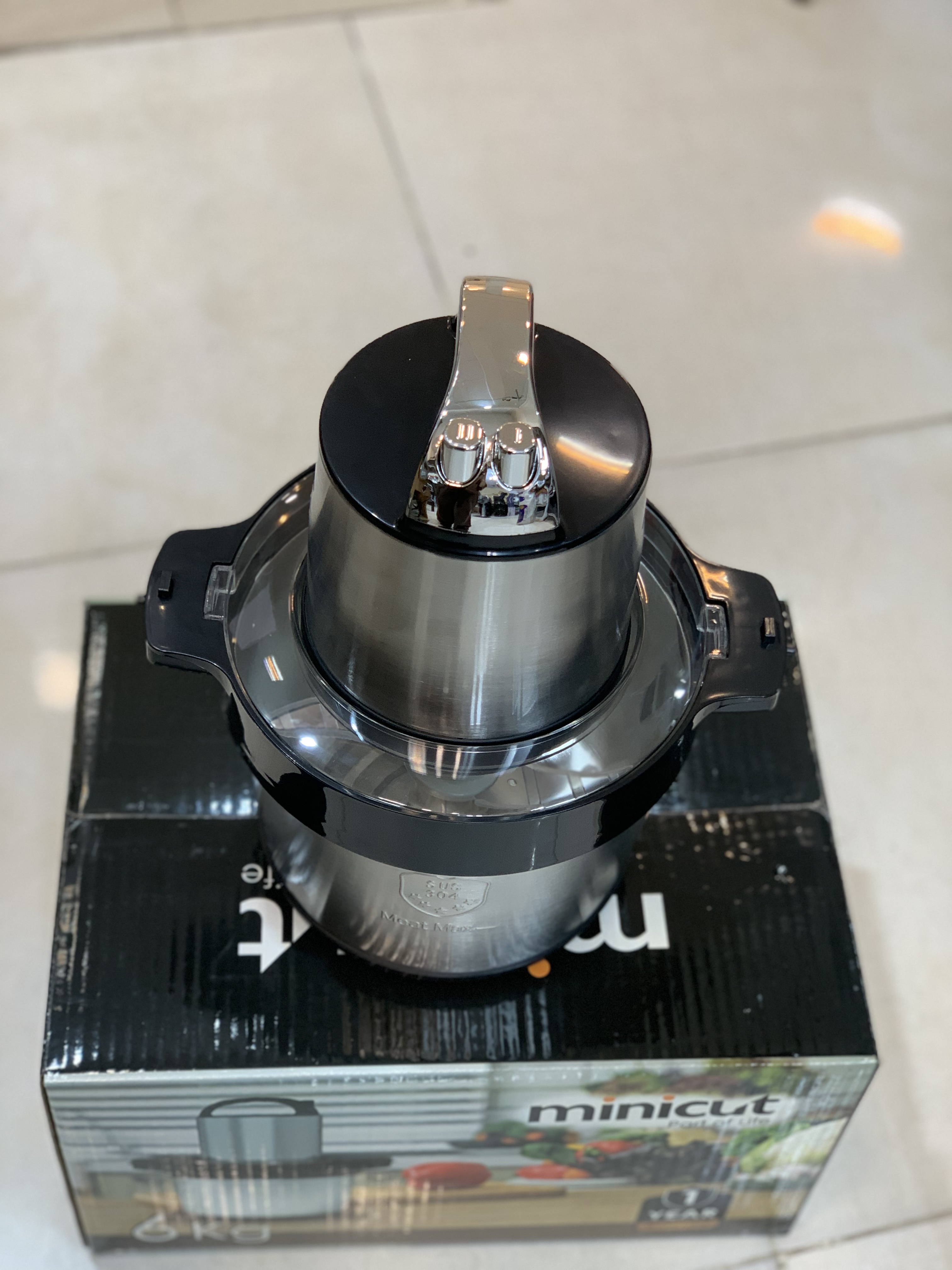 خردکن مینیکات مدل MC60 با ظرفیت ۶ کیلوگرم
