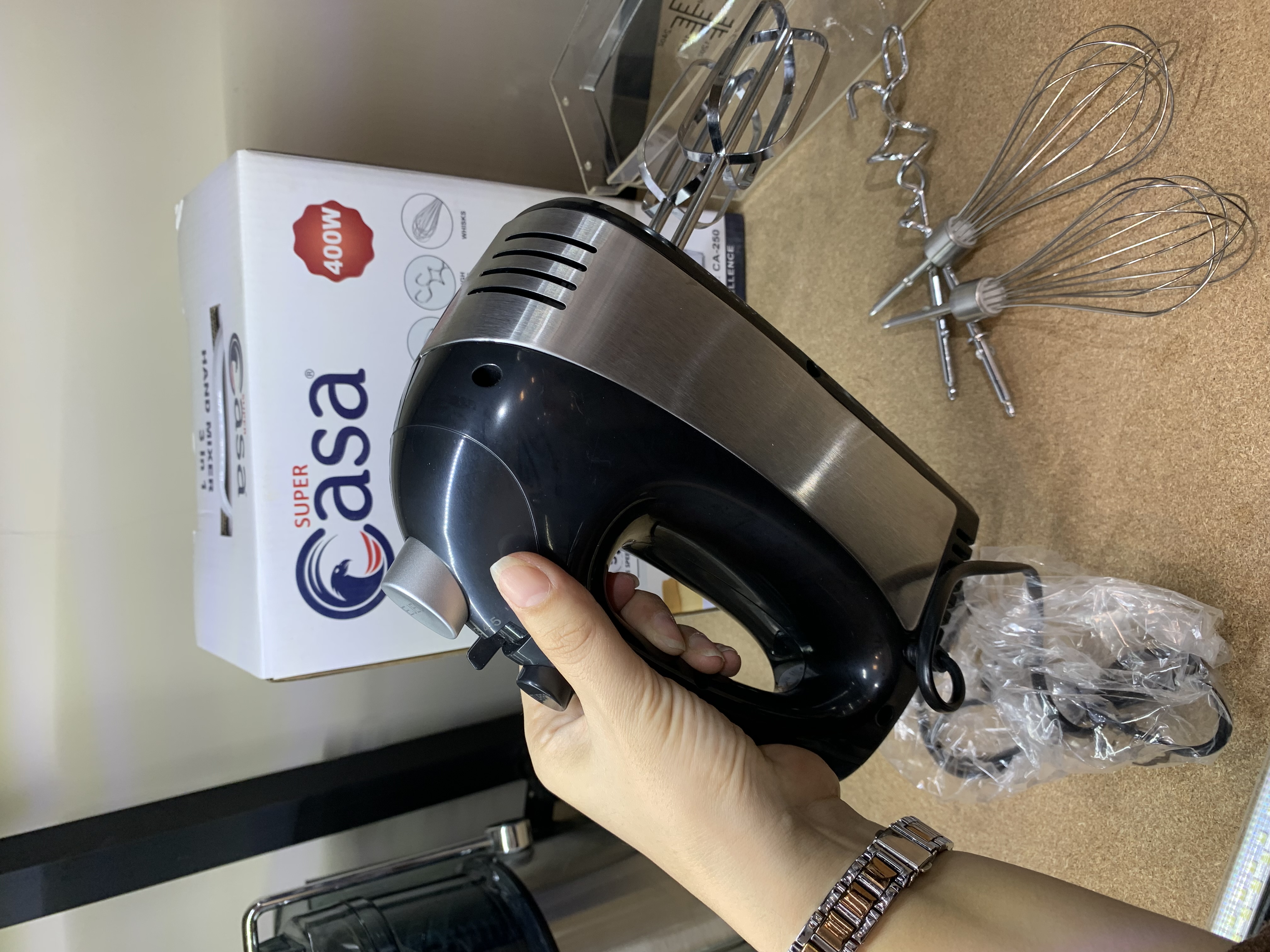 همزن دستی سوپر کاسا مدل CA-250 با توان ۴۰۰ وات